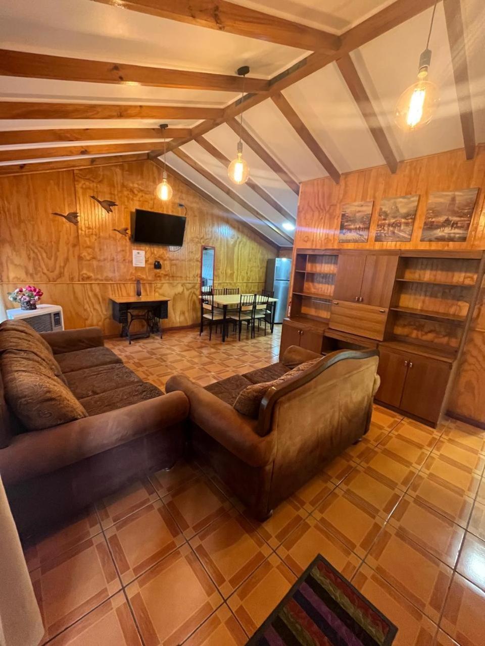 Cabanas Espanol Coyhaique Exterior photo