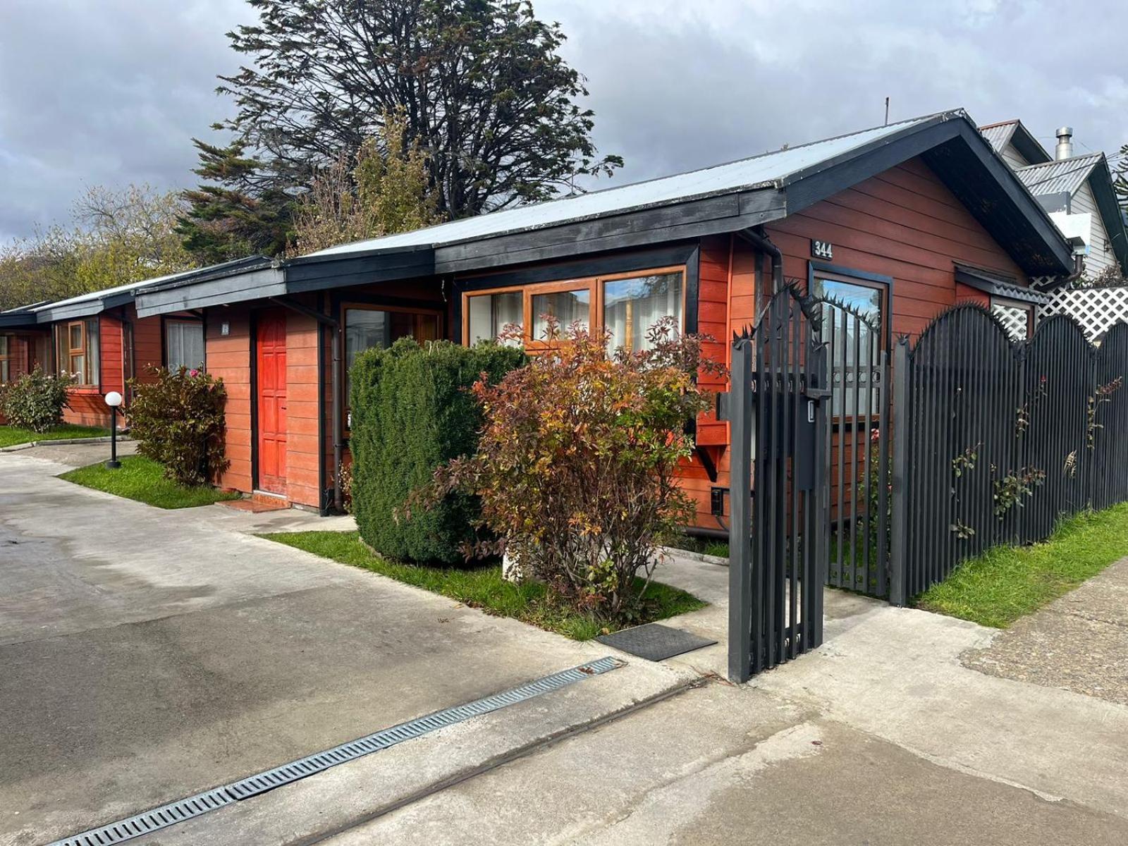 Cabanas Espanol Coyhaique Exterior photo